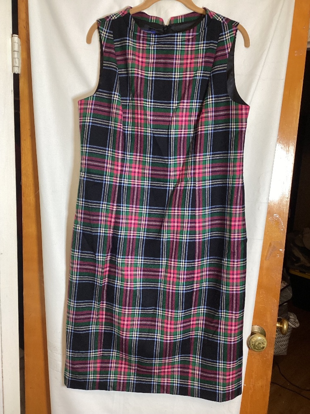 PENDELTON 100% Virgin wool  holiday color sheath sleeveless dress SZ 12